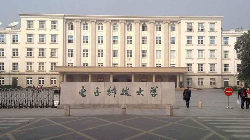 苏州电子贴片加工：揭秘其工艺与品质保障